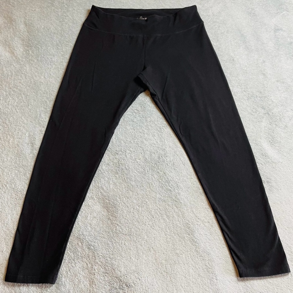 Offline Black Leggings